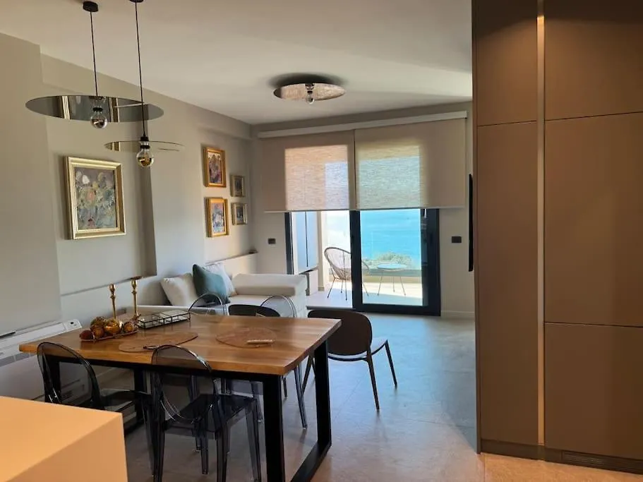 Hasta La Vista Apartment Vlore